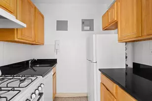 120 E 90th St, New York City, NY 10128 - Photo 4