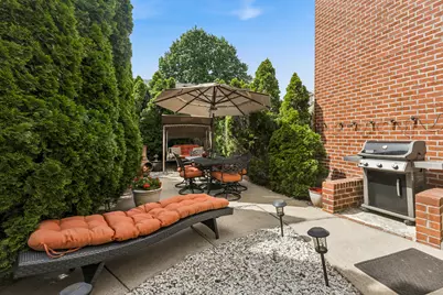 67-16 53rd Road, New York City, NY 11378 - Photo 8