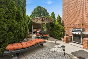 67-16 53rd Rd, New York City, NY 11378 - Photo 8