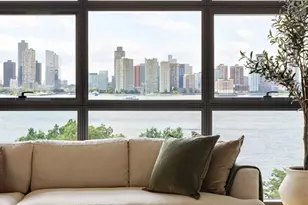 290 West St, New York City, NY 10013 - Photo 2