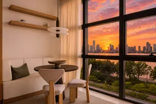 290 West St, New York City, NY 10013 - Photo 8