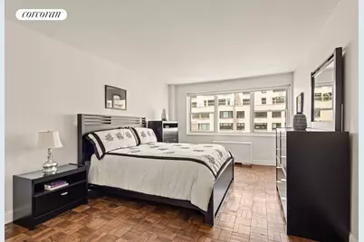 201 E 66th Street #16B, New York City, NY 10065 - Photo 4