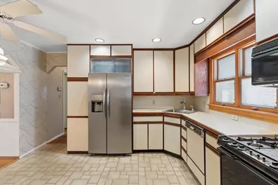 151-42 24th Avenue, New York City, NY 11357 - Photo 6