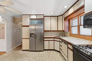 151-42 24th Ave, New York City, NY 11357 - Photo 6