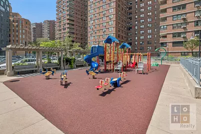 413 Grand Street #F1603, New York City, NY 10002 - Photo 16
