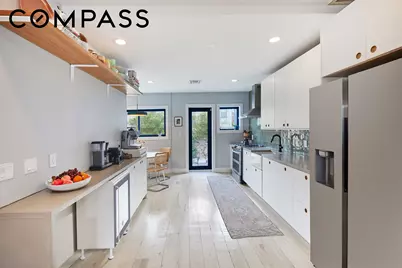 74 Cedar Street, New York City, NY 11221 - Photo 4