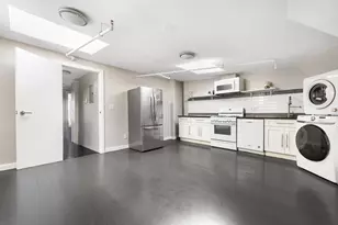 286 Clifton Pl, New York City, NY 11216 - Photo 12