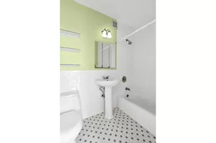 504 W 136th St, New York, NY 10031 - Photo 4