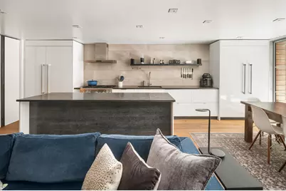 310 E 51st Street #1, New York City, NY 10022 - Photo 8