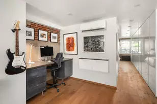 310 E 51st St, New York City, NY 10022 - Photo 6