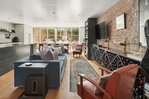 310 E 51st St, New York City, NY 10022 - Photo 4