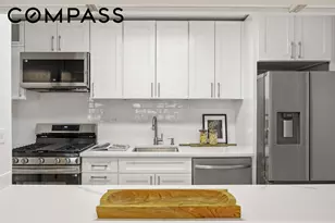 531 Main St, New York City, NY 10044 - Photo 8