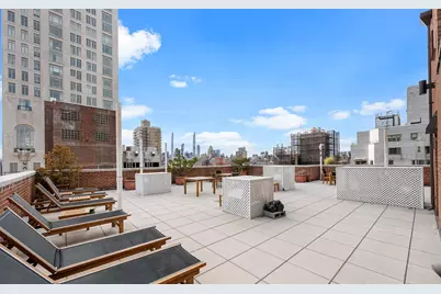 200 E 84th Street #11F, New York City, NY 10028 - Photo 14