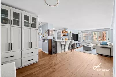 200 E 84th Street #11F, New York City, NY 10028 - Photo 1