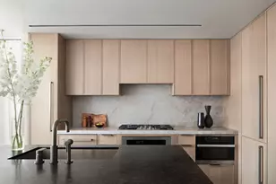 543 W 122nd St, New York City, NY 10027 - Photo 2