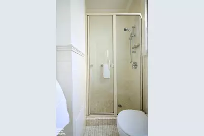 252 W 85th Street #5B, New York City, NY 10024 - Photo 8