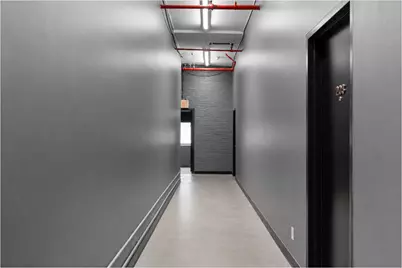 17 Thames Street, New York City, NY 11206 - Photo 6