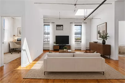 17 Thames Street, New York City, NY 11206 - Photo 10