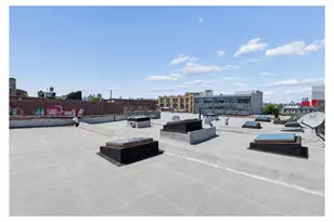 17 Thames St, New York City, NY 11206 - Photo 8
