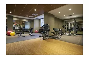 330 E 38th St, New York City, NY 10016 - Photo 14
