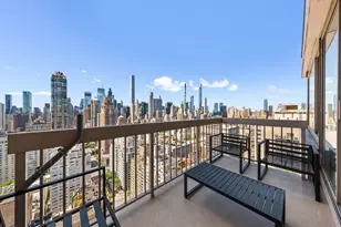 200 E 69th St, New York City, NY 10021 - Photo 2
