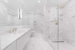200 E 69th St, New York City, NY 10021 - Photo 6