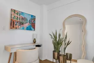 241 E 76th St, New York City, NY 10021 - Photo 8