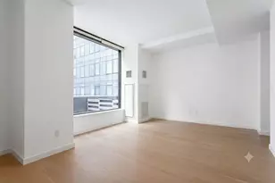 3 Ct Square, Long Island City, NY 11101 - Photo 2