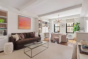 161 W 16th St, New York City, NY 10011 - Photo 2