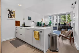 5-19 Borden Ave, New York City, NY 11101 - Photo 6
