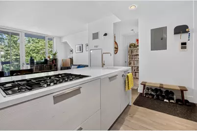 5-19 Borden Avenue #2C, New York City, NY 11101 - Photo 8