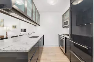 80 Riverside Blvd, New York City, NY 10069 - Photo 4