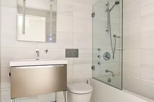 167 Perry St, New York City, NY 10014 - Photo 8