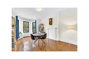 302 Windsor Pl, New York City, NY 11218 - Photo 4