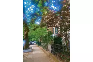 302 Windsor Pl, New York City, NY 11218 - Photo 2