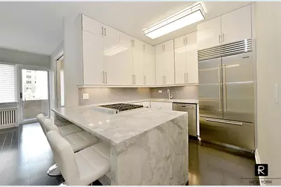 58 W 58th Street #6-A, New York City, NY 10019 - Photo 6
