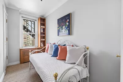 910 Park Avenue #12S, New York City, NY 10075 - Photo 12