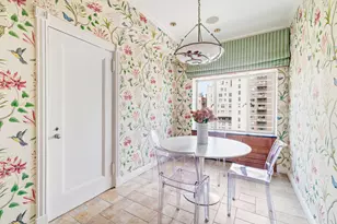910 Park Ave, New York City, NY 10075 - Photo 6