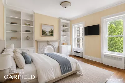 305 E 18th Street, New York City, NY 10003 - Photo 12
