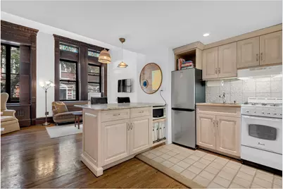 128 W 78th Street #2A, New York City, NY 10024 - Photo 2