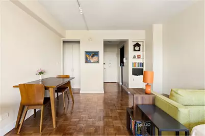 401 E 65th Street #14I, New York City, NY 10065 - Photo 2
