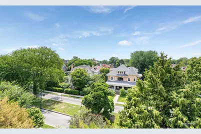 1409 Albemarle Road #5B, New York City, NY 11226 - Photo 4