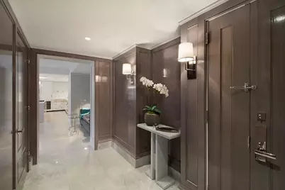21 E 61st Street #7A, New York City, NY 10065 - Photo 2