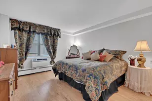 303 W 66th St, New York City, NY 10023 - Photo 6
