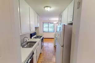 303 W 66th St, New York City, NY 10023 - Photo 22