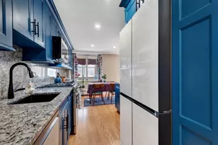 303 W 66th St, New York City, NY 10023 - Photo 4