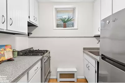 54 Orange Street #4F, New York City, NY 11201 - Photo 6