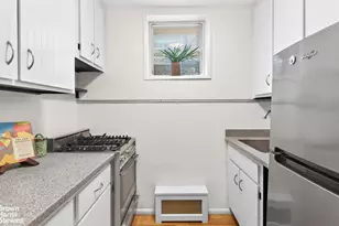 54 Orange St, New York City, NY 11201 - Photo 6