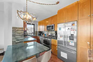 387 Grand St, New York, NY 10002 - Photo 4