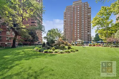 575 Grand Street #605, New York City, NY 10002 - Photo 26